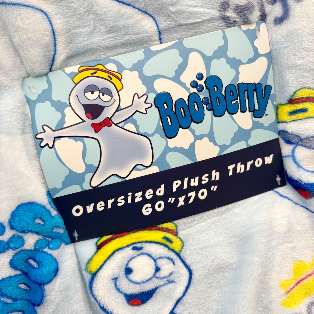 Boo Berry HALLOWEEN Oversized Plush Throw Blanket Cereal Monster Cartoon 60 x 70